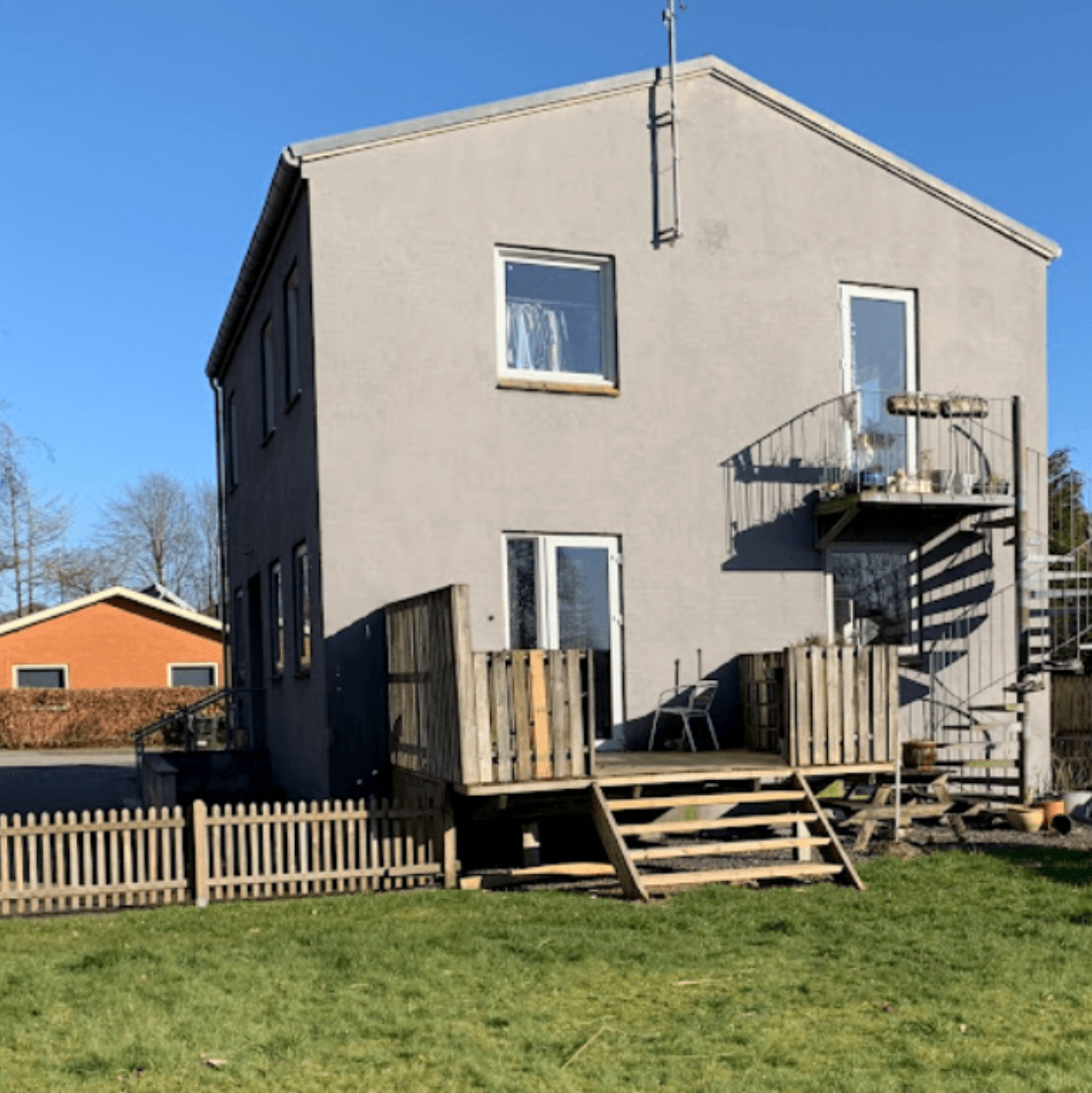 JAGTVEJ 6, ST. - 80 M2